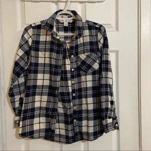 Flannel long sleeves.